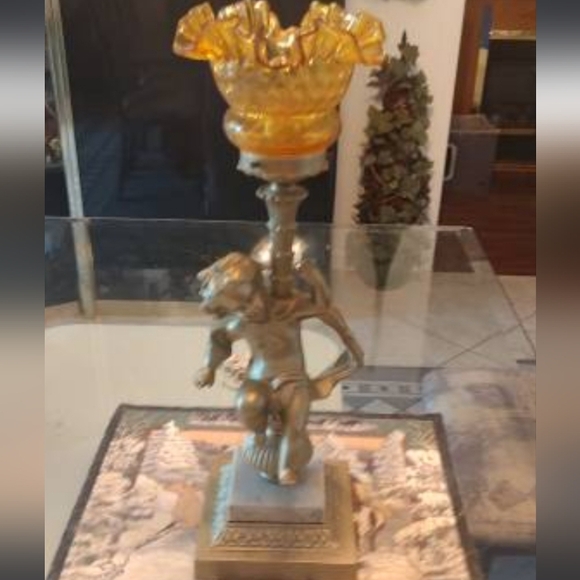 FENTON ANTIQUE CHERUB LAMPS - Picture 3 of 3